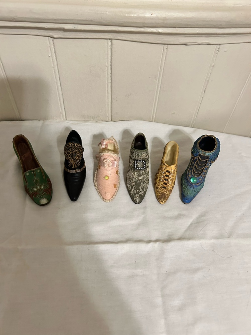 Six Miniature Shoe Decorations/Ornaments